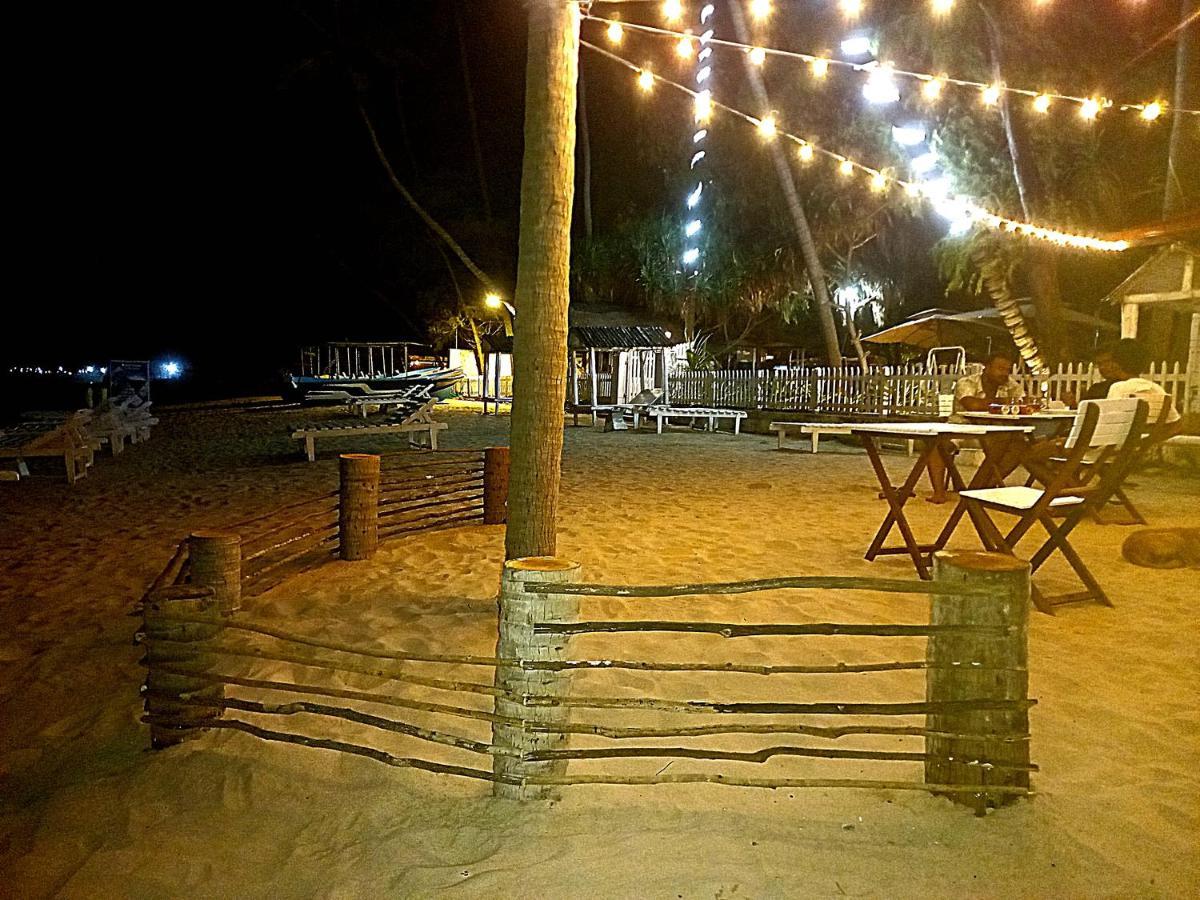 Blue Sand Beach Resort تريكونامالاي المظهر الخارجي الصورة