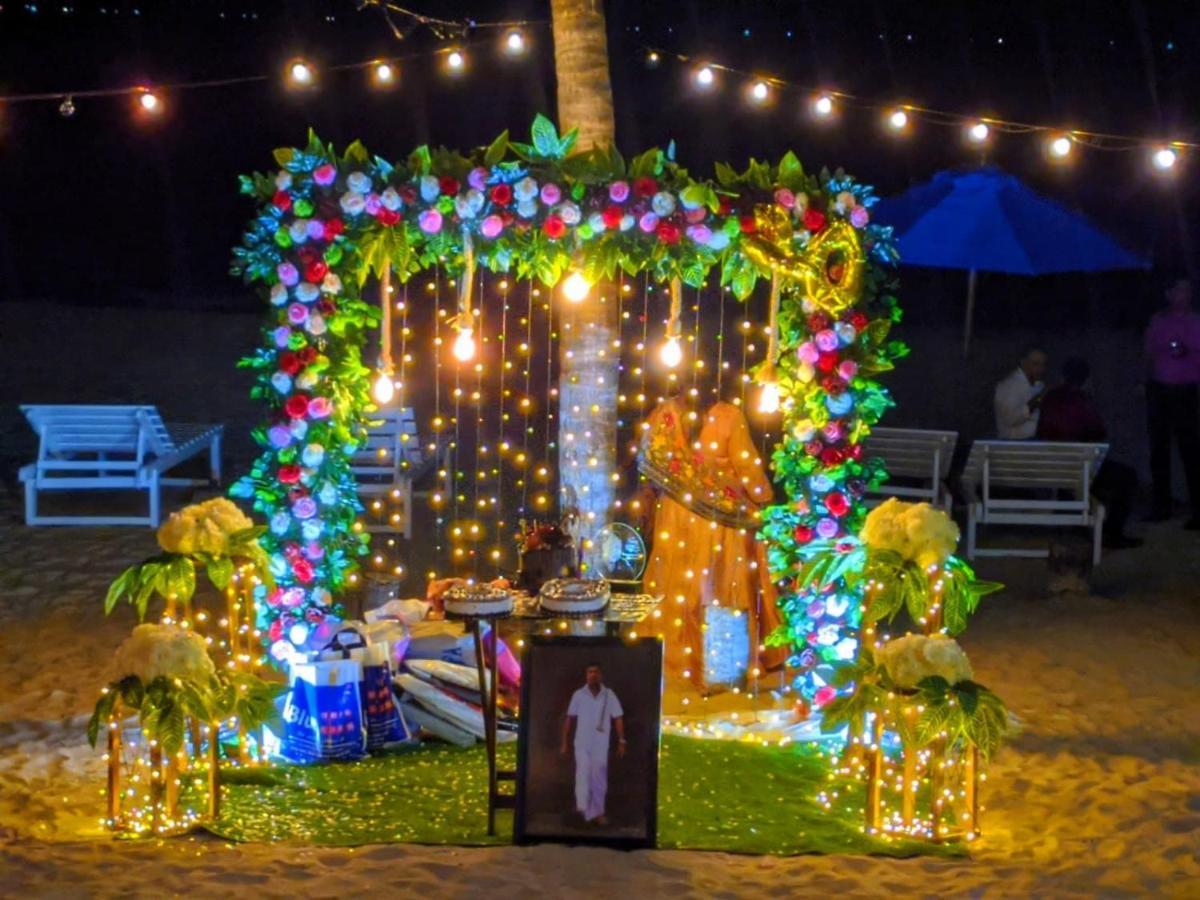 Blue Sand Beach Resort تريكونامالاي المظهر الخارجي الصورة