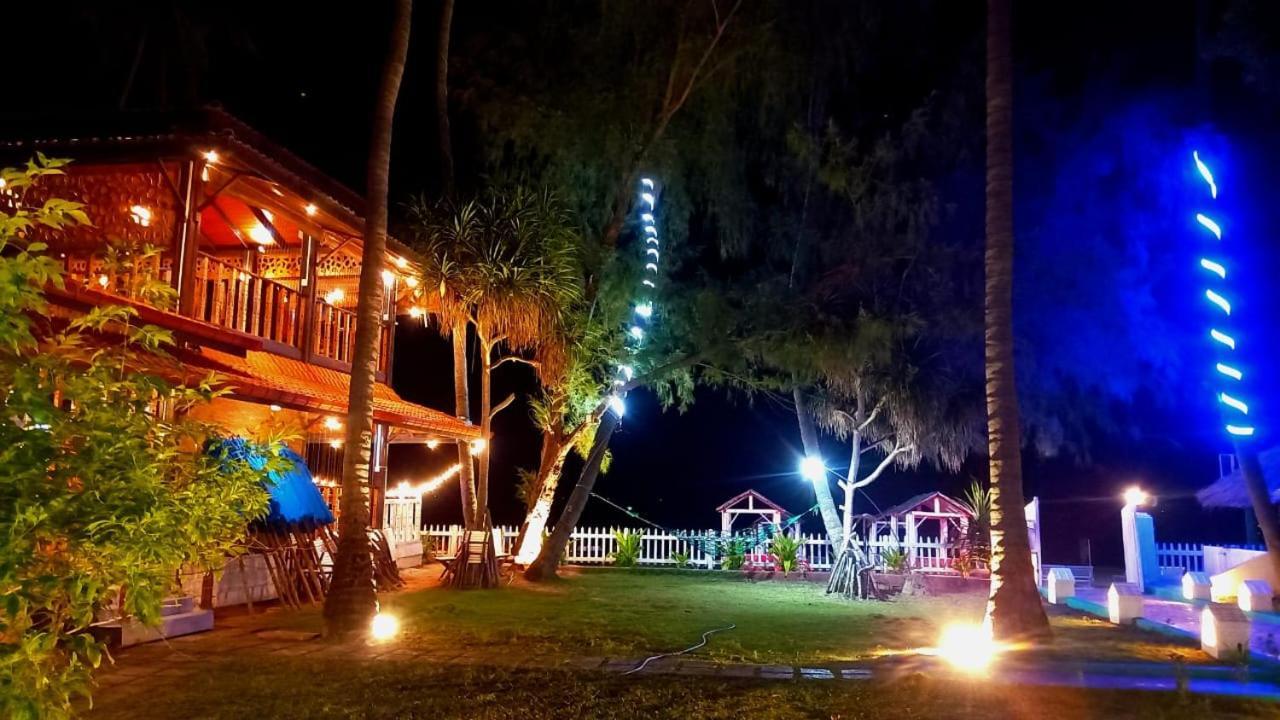 Blue Sand Beach Resort تريكونامالاي المظهر الخارجي الصورة