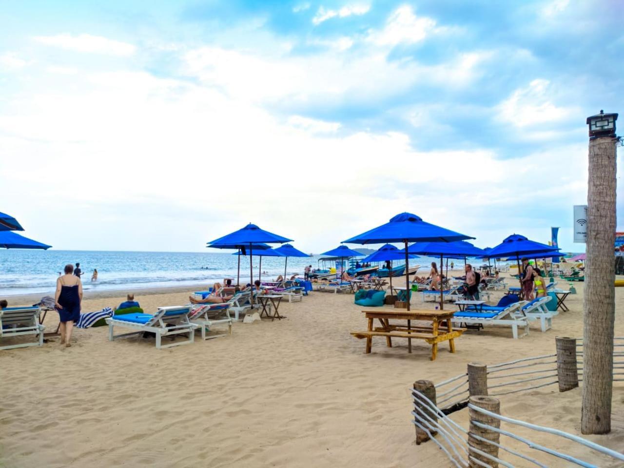 Blue Sand Beach Resort تريكونامالاي المظهر الخارجي الصورة